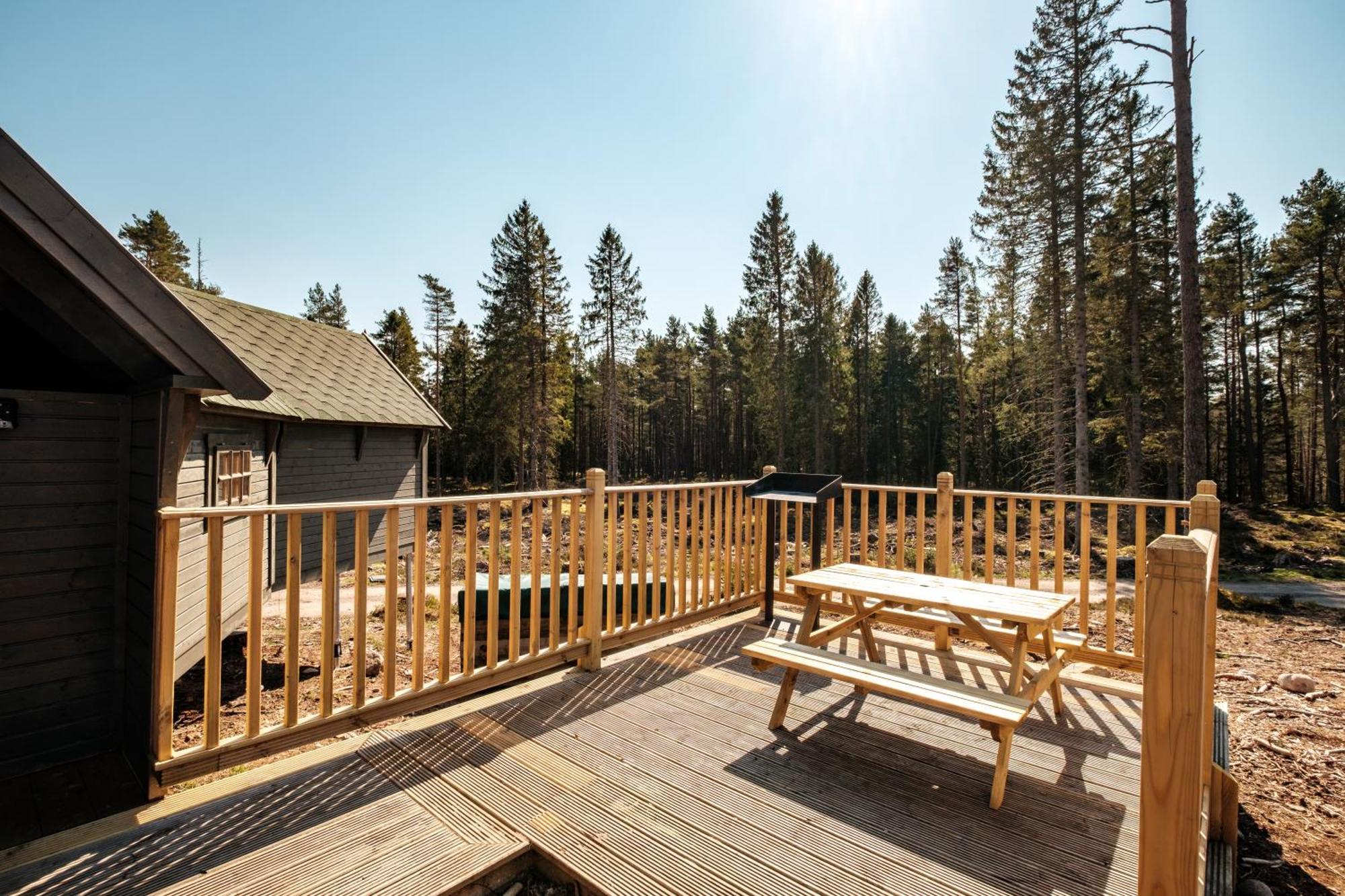Cairngorm Bothies Villa อะบอยน์ ภายนอก รูปภาพ