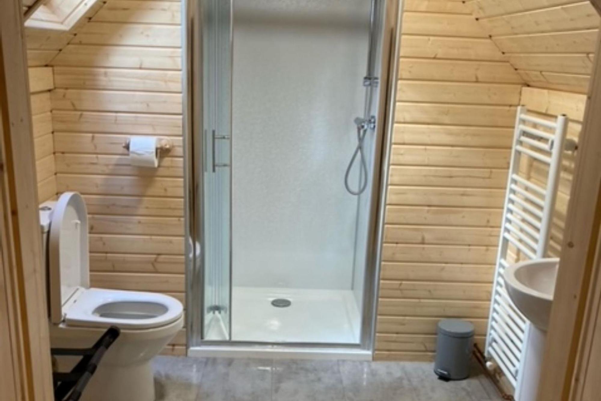 Cairngorm Bothies Villa อะบอยน์ ภายนอก รูปภาพ