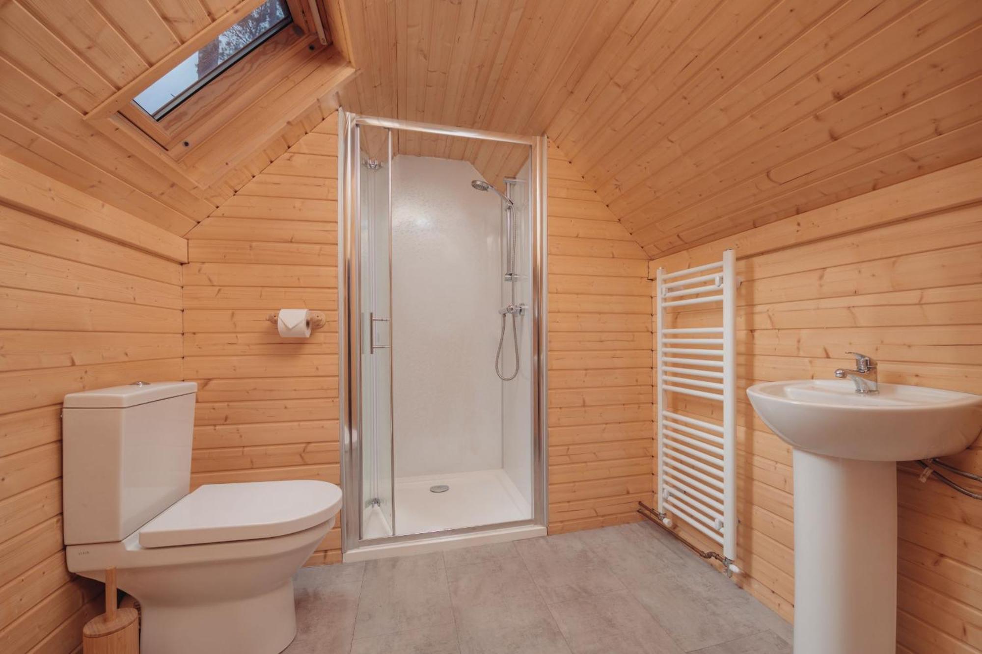 Cairngorm Bothies Villa อะบอยน์ ภายนอก รูปภาพ